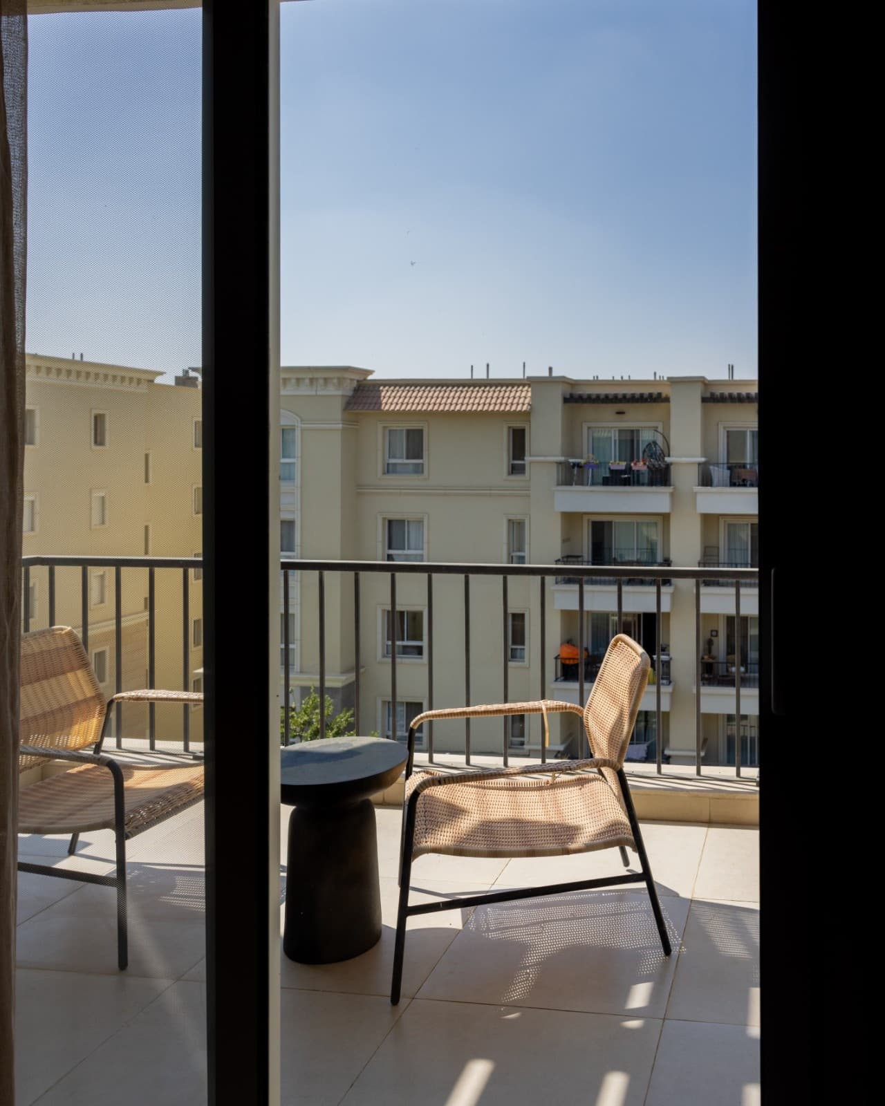 Serene 2BR Apartment – Mivida Boulevard