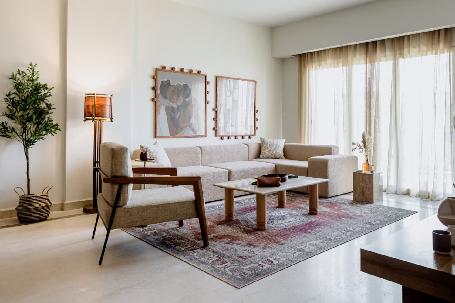 Stylish 2BR Apartment – Mivida Boulevard