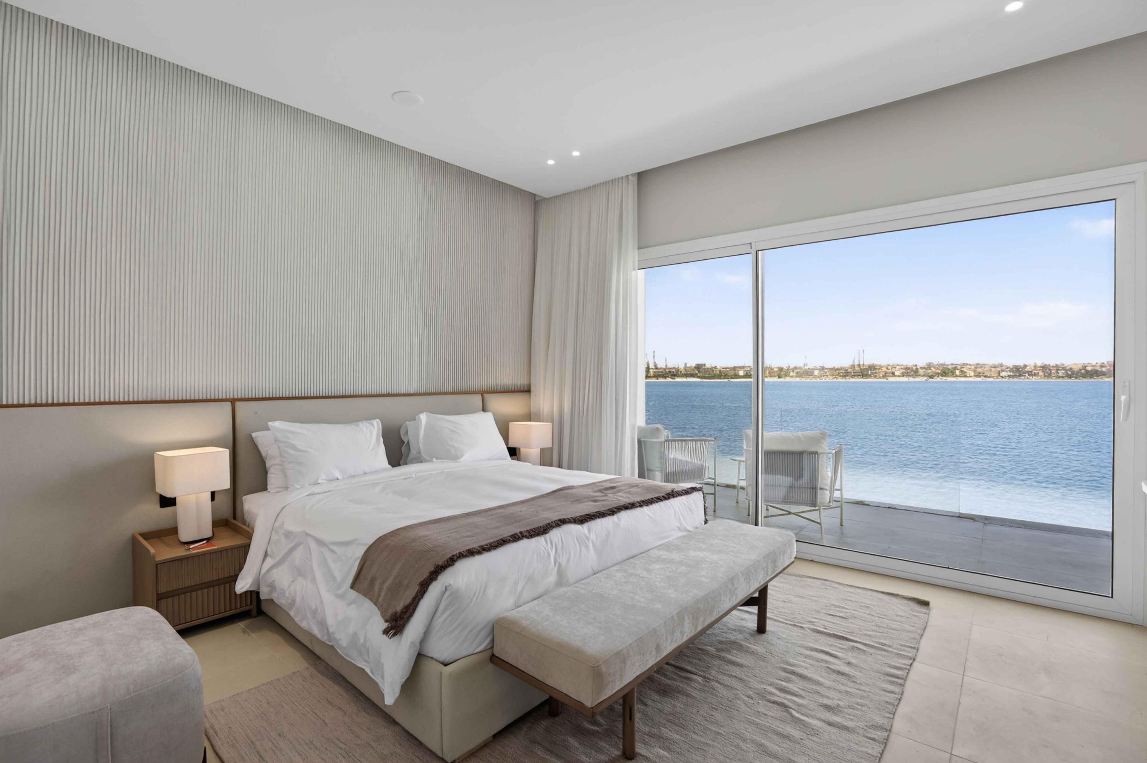 Inviting 1BR Room– Sea View – Marsa Boutique Hotel 