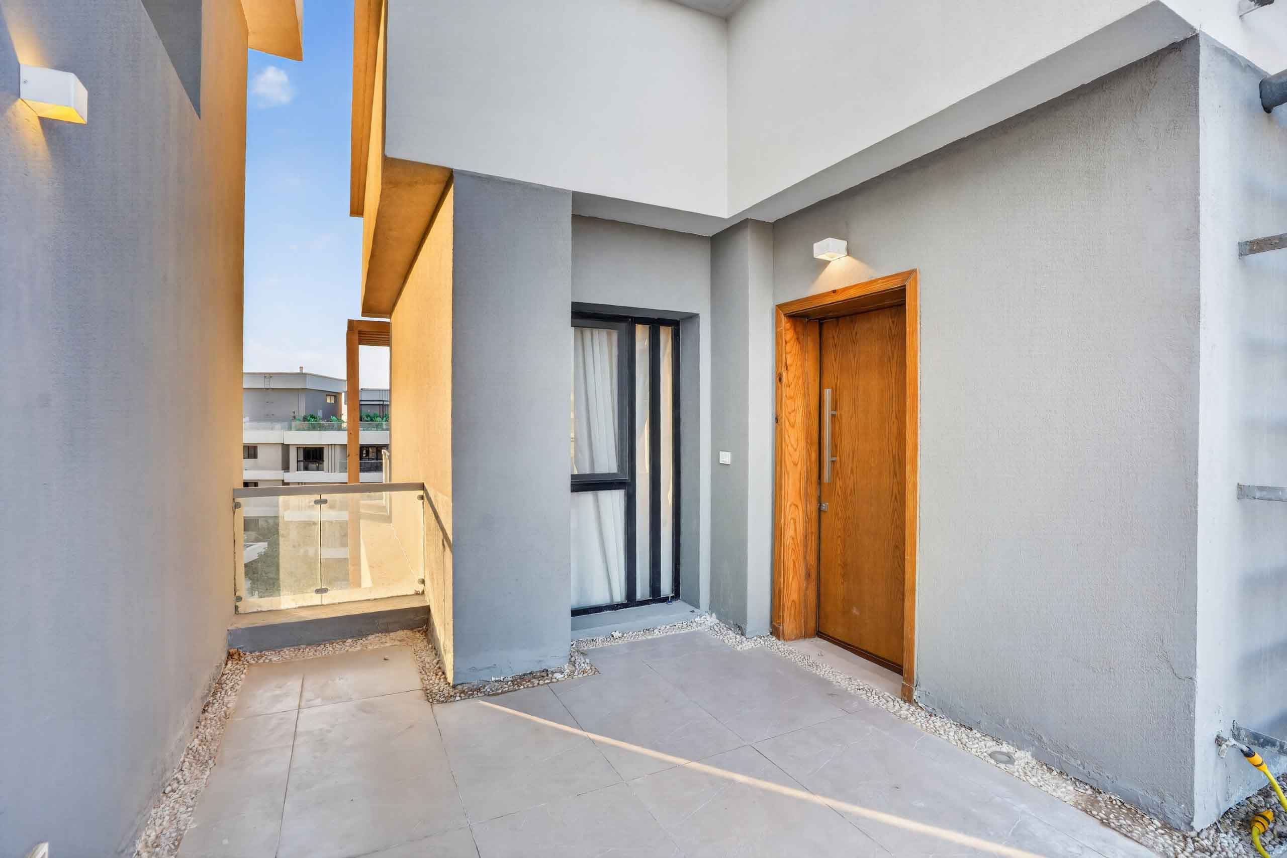 صورة 1BR Apartment - SODIC 15