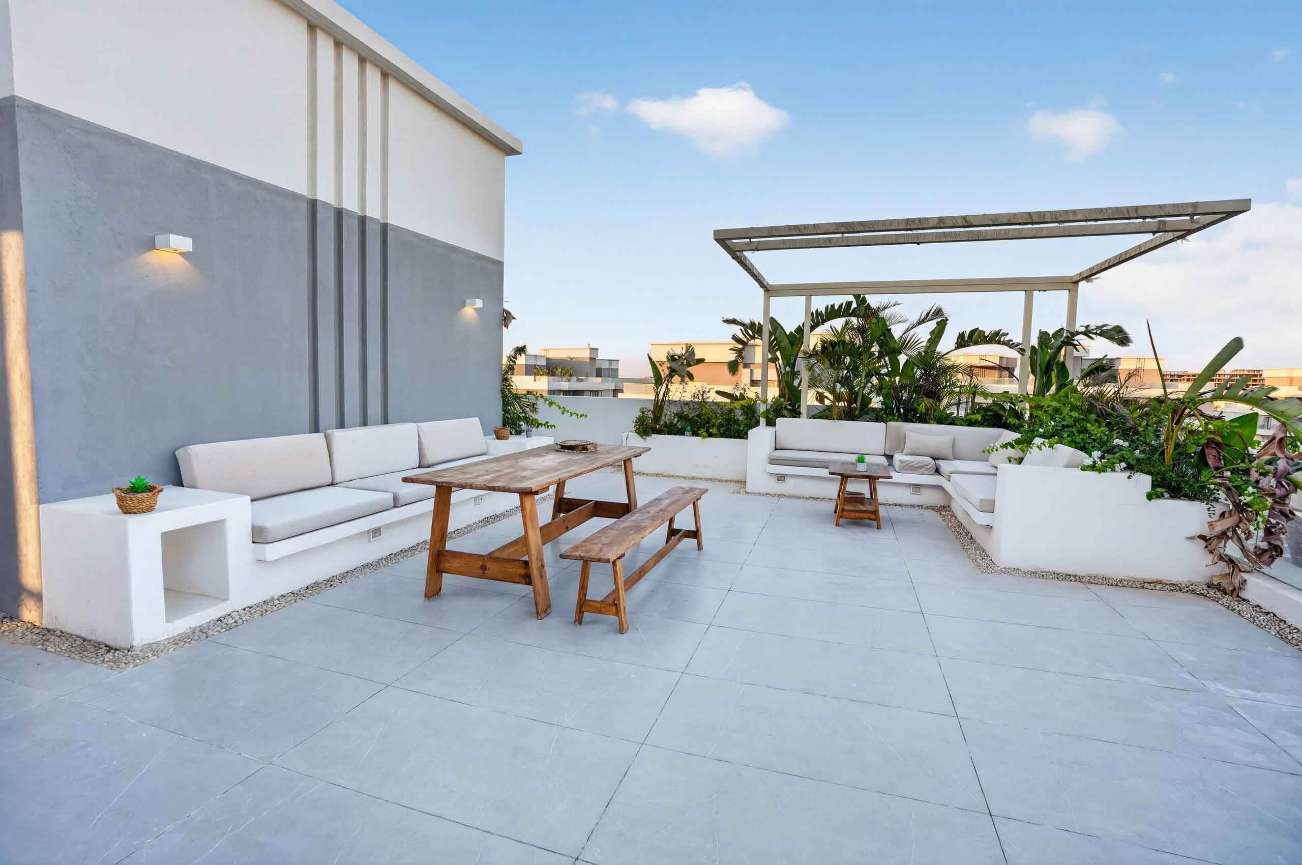 صورة 1BR Apartment - SODIC 17