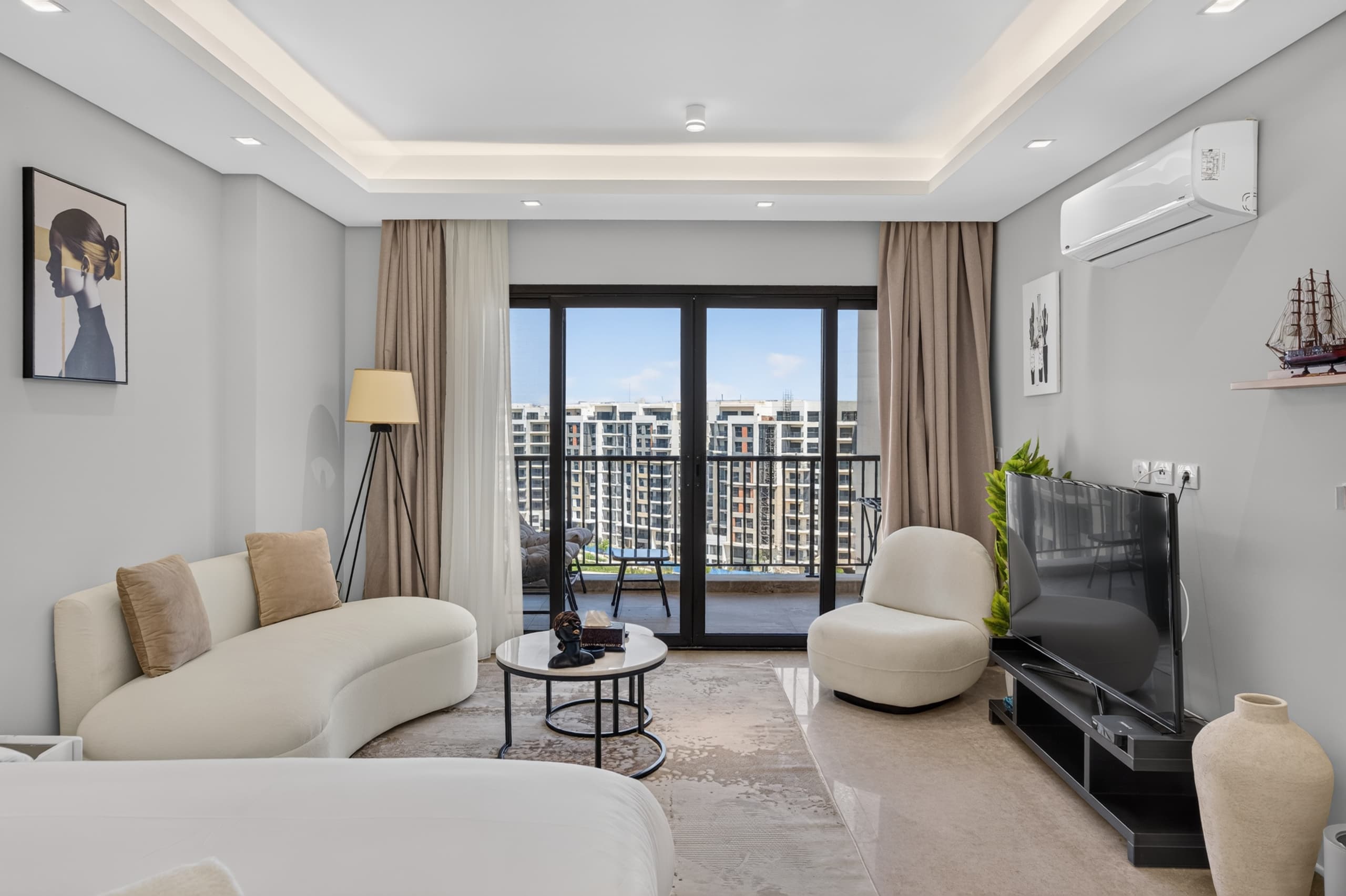 Modern Studio - Sheikh Zayed - ZED Towers